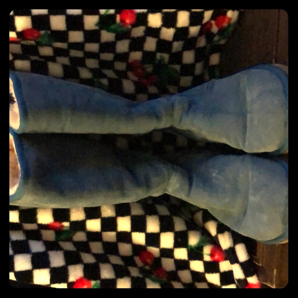 Ugg blue boots